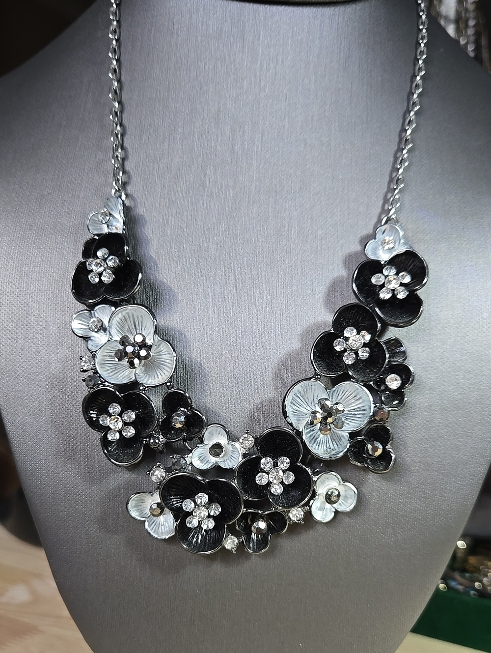 Floral Statement Necklace in Black and Silver - Elegant Women’s Jewelry